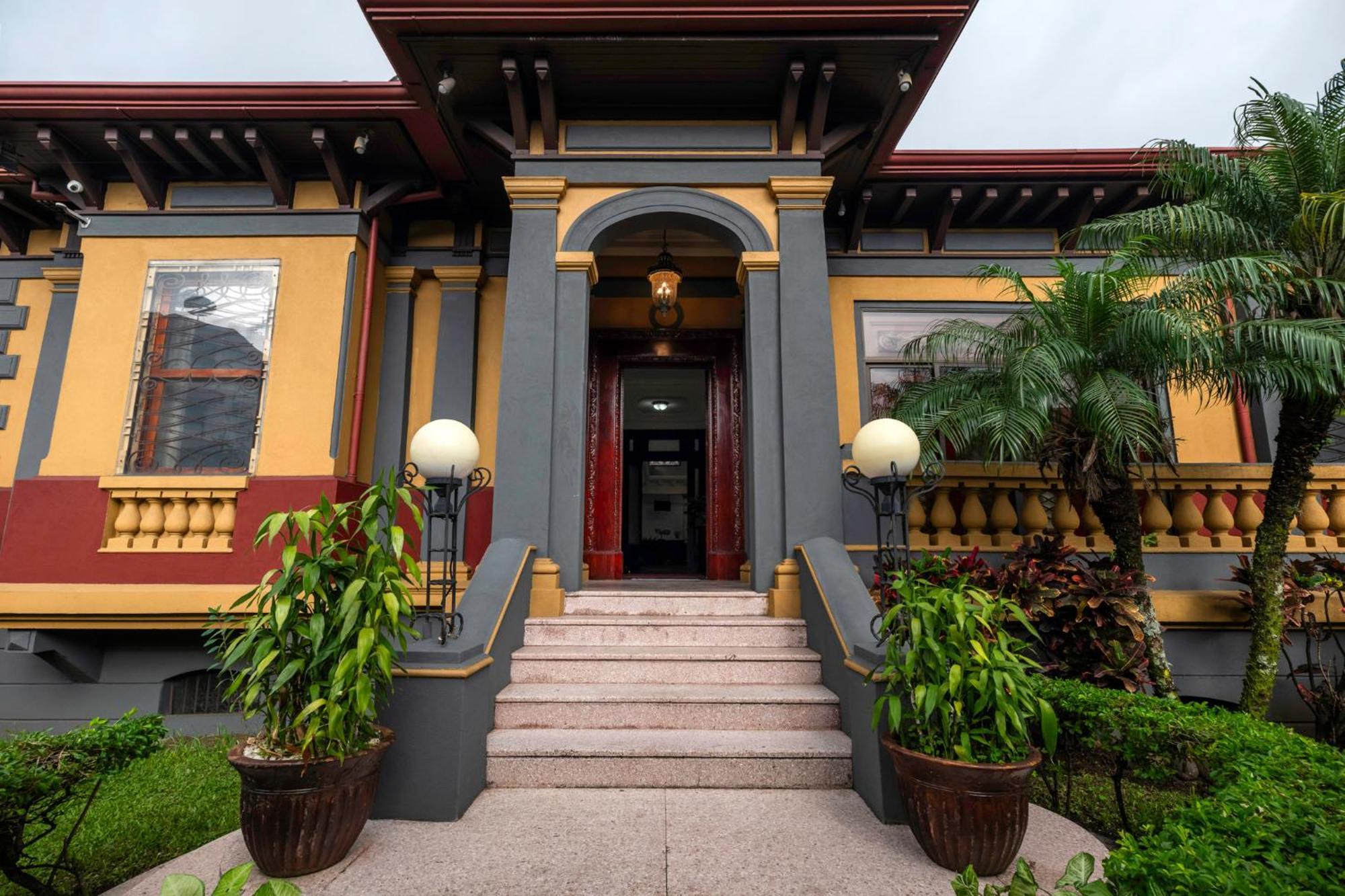 Hotel Majestad San Jose  Bagian luar foto