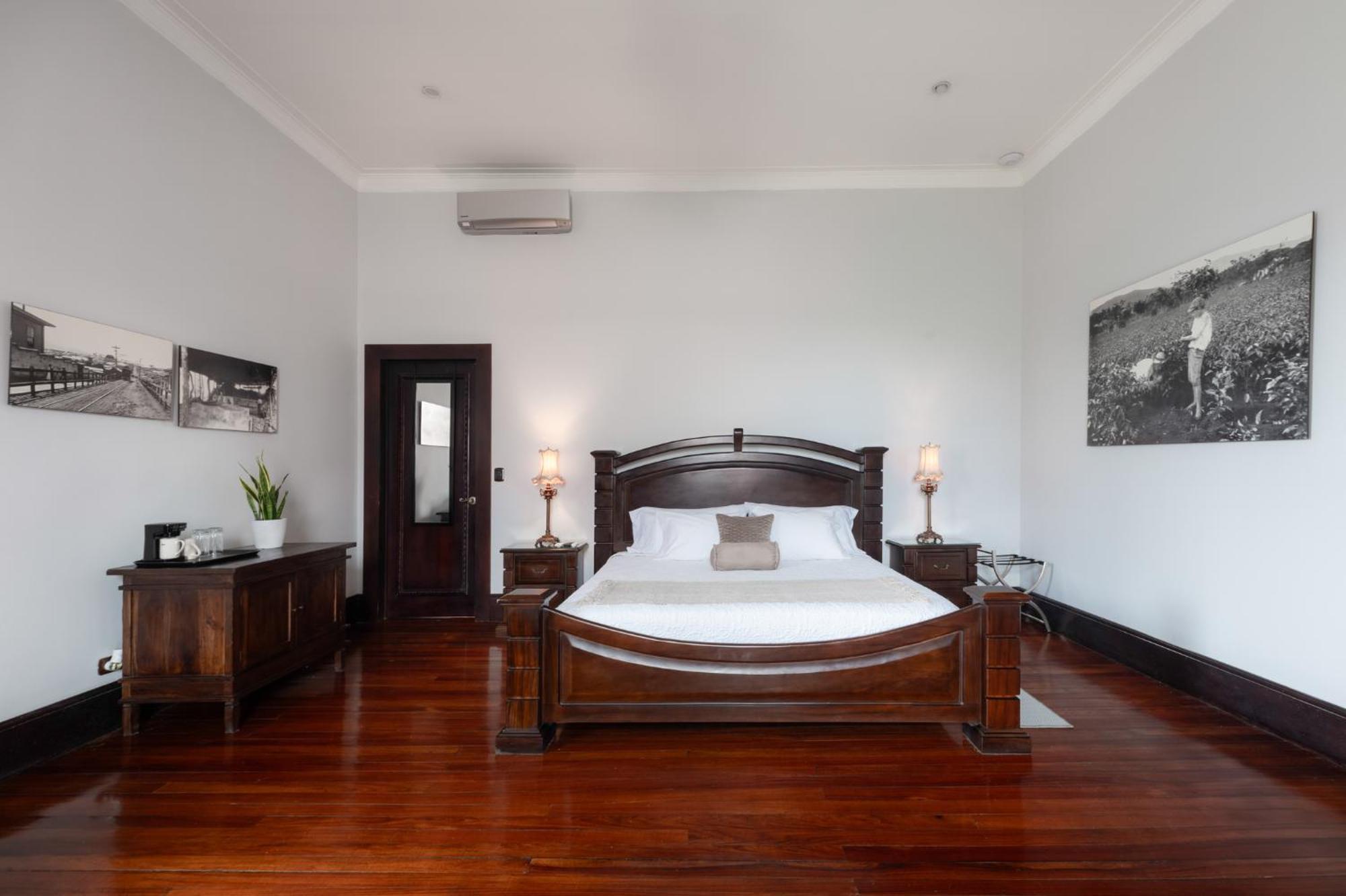 Hotel Majestad San Jose  Bagian luar foto