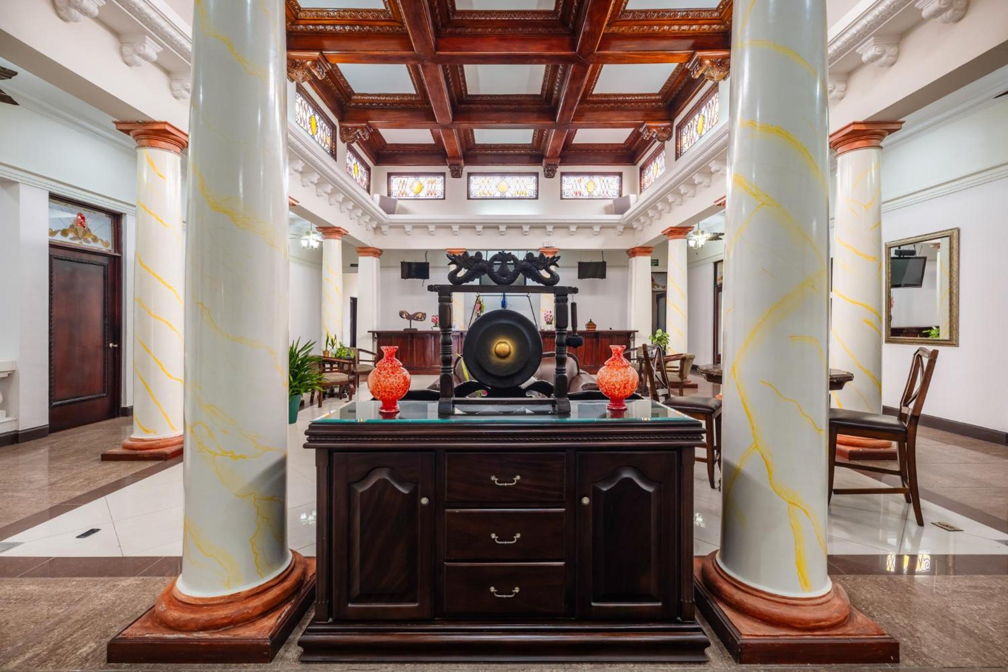 Hotel Majestad San Jose  Bagian luar foto